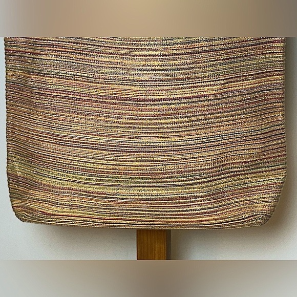 Scala Woven Beach Summer Tote Bag in Browns & Metallic Gold with Zip Closure - Picture 10 of 16